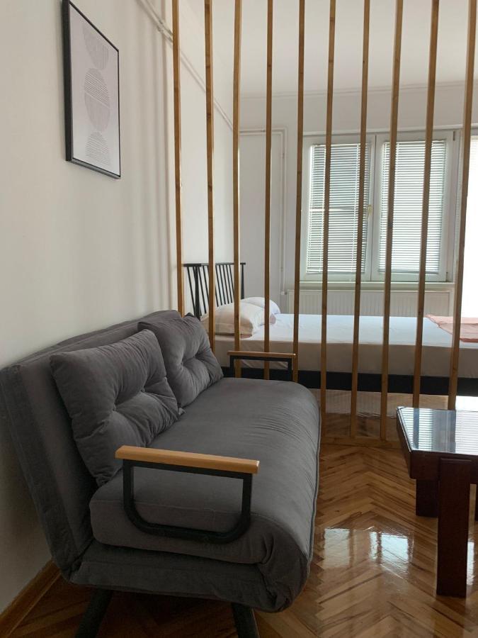 Comfy Studio - 1 Minute Walk To Delta Planet Ni Eksteriør bilde